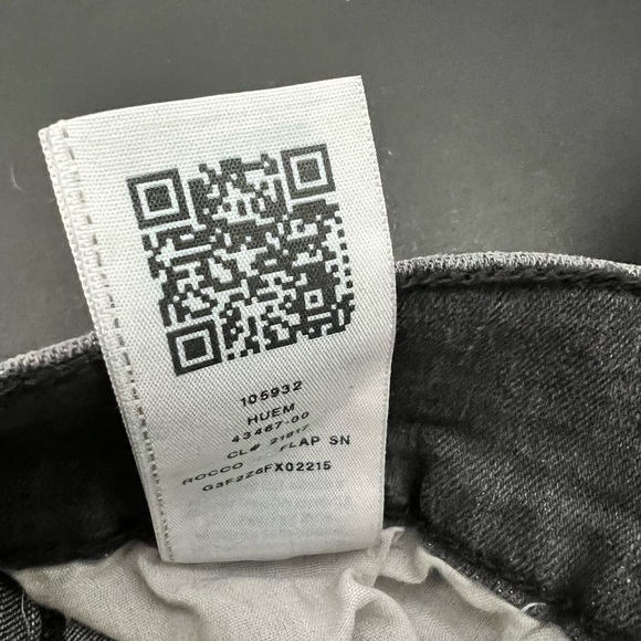 True Religion Rocco Relaxed Skinny jeans - Picture 10 of 16